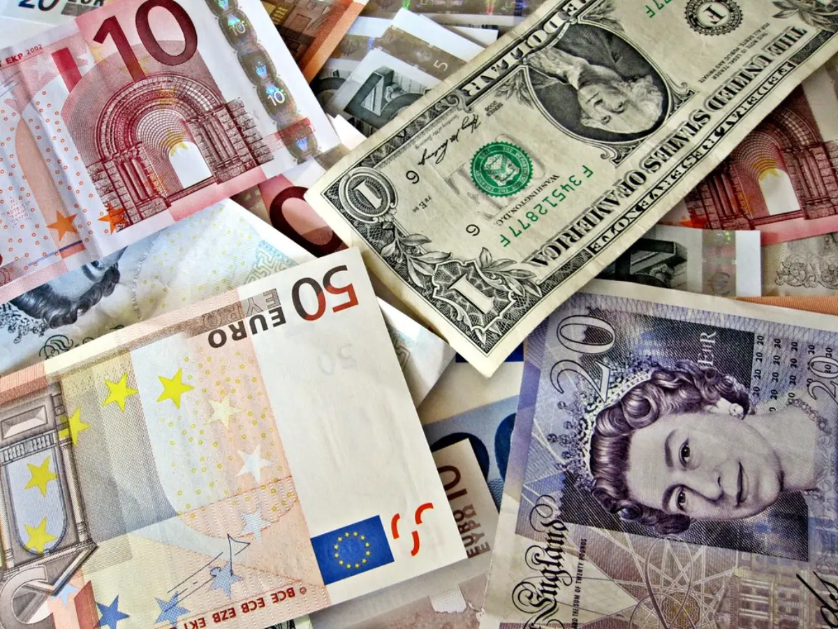 Billets et monnaie, change au Maroc